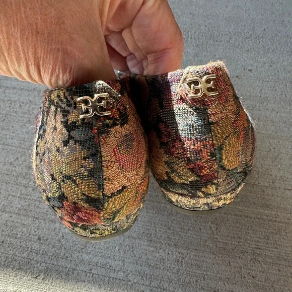 Sam Edelman Floral Tapestry Embellished Buckle Pointed Toe Ballet Flats Granny - Picture 3 of 14